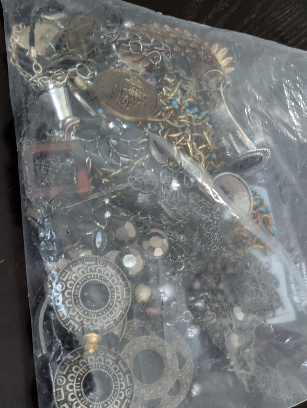 2.5 Pounds Mystery Bag Lot, Mix Metal Statement Jewelry Women's Men's